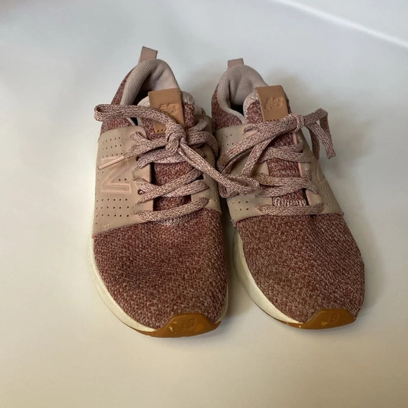 New Balance Fresh‎ Foam Dusty Pink Youth Size 1 - Picture 3 of 8